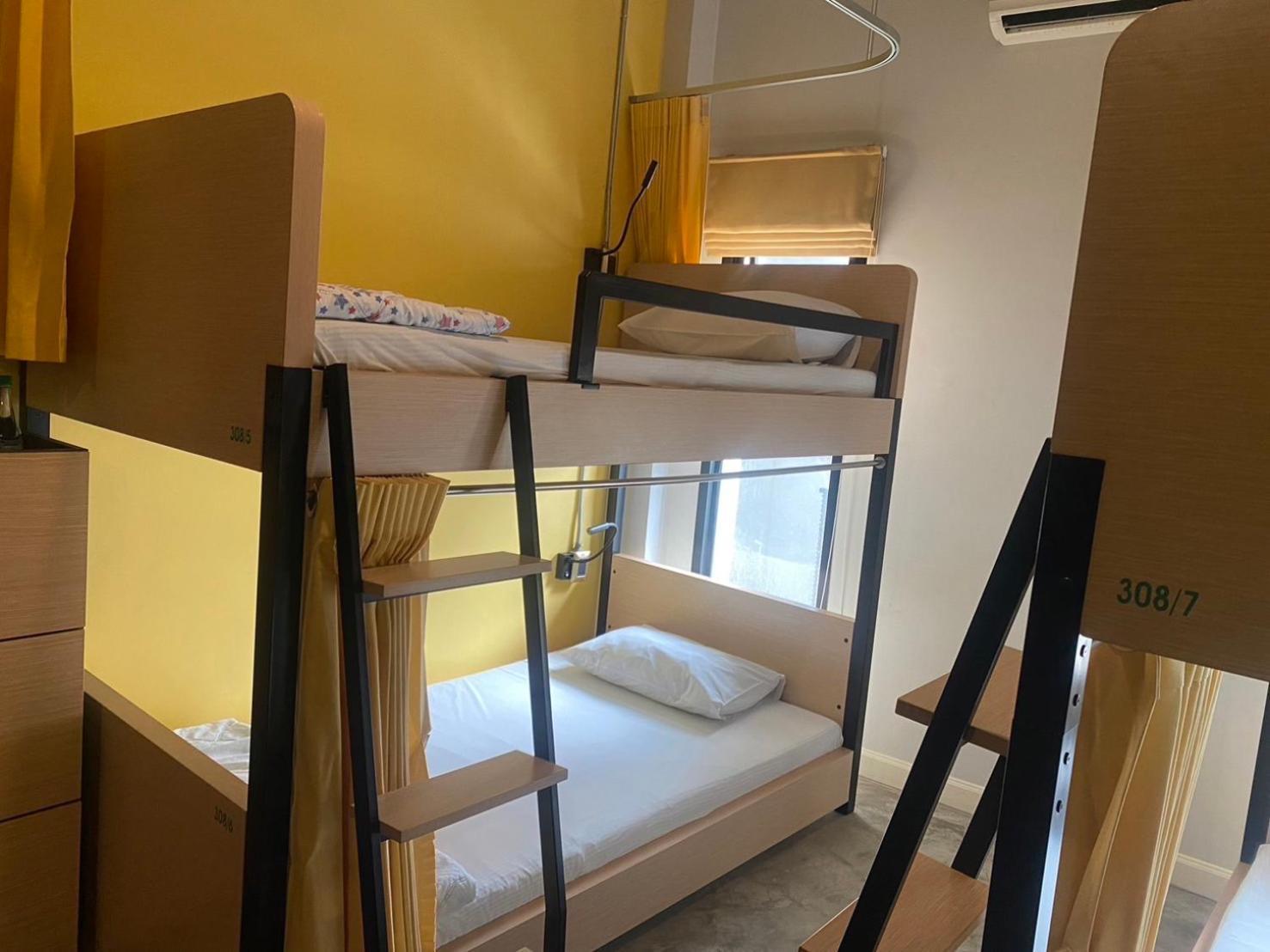 Bed@Town Hostel Bangkok Extérieur photo